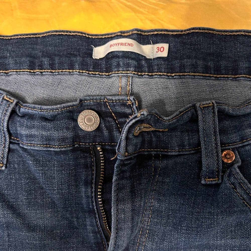 Levi’s Boyfriend Fit Women's Blue Jeans